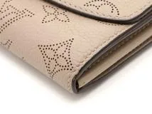LOUIS VUITTON　ルイヴィトン　財布　ポルトフォイユ・イリス　マヒナ　ガレ　M60144　2143100462045　【200】