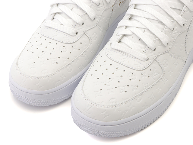 エアフォース1✖️ルイヴィト ン　ホワイト　 27cm 未使用 ルイヴィトン×ナイキ エアフォース1 ミッド ホワイト