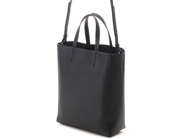 未使用級⭐️CELINE セリーヌ スモールフォールドカバ バッグ 2way 黒 未使用級⭐️CELINE セリーヌ スモールフォールドカバ バッグ 2way 黒