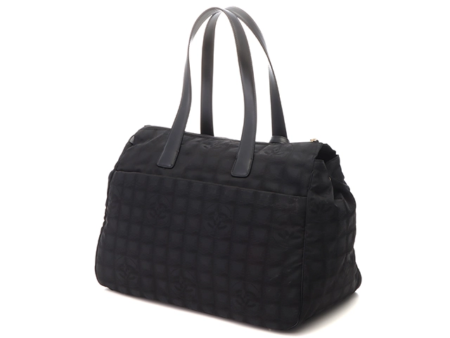 CHANEL　シャネル　ニュートラベルライン　ボストンバッグ　ブラック　ＧＰ　ナイロン　レサ　A20525　【472】YN