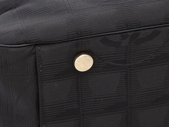 CHANEL　シャネル　ニュートラベルライン　ボストンバッグ　ブラック　ＧＰ　ナイロン　レサ　A20525　【472】YN