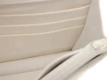 CHANEL　シャネル　マトラッセ 　クラシック チェーンウォレット ホワイト　GP　キャビアスキン　AP0250【431】2143100483859