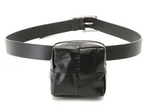 BOTTEGA VENETA ボッテガ・ヴェネタ カセット ベルトバッグ 709342VA9A5　ブラック　カーフ【472】HG