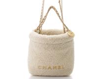 CHANEL　シャネル　バッグ　CHANEL22　ミニ２WAYショルダーバッグ　エクリュ・GP金具　シアリングラム　AS3980B18299　箱あり【472】HA