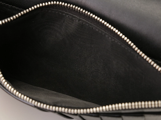 SAINT LAURENT　サンローラン　財布　クラシック･コンチネンタルウォレット　ブラック　カーフ　2143100518803　【437】