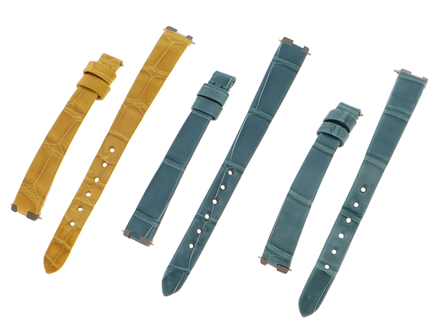 Van cleef&Arplels ヴァンクリーフ&アーペル チャーム クローバー ウォッチ ダイヤベゼル VCARO8ZS00 ホワイトゴールド クォーツ レディース 腕時計 C