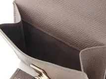 Salvatore Ferragamo サルヴァトーレ・フェラガモ ヴァラリボン 二つ折り財布 ココア カーフ【473】