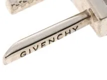 GIVENCHY　ジバンシー　こもの　ネックレス　ロックミニネックレス　SS　シルバー　BF00LZF003　箱付き　【472】HA