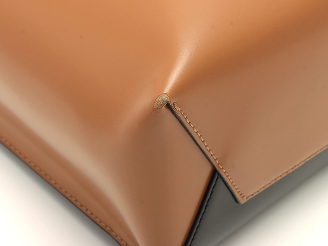 MARNI マルニ ミュゼオ スモールバッグ カーフレザー ブラウン/ブラック SHMPV01TY0LV639Z2P69 トートバッグ 2143100531307【207】