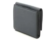 FENDI 三つ折り財布　ピーカブ　ターンロック　レザー　くすみブルー FENDI フェンディ ピーカブー 三つ折り財布 ブルーグレー レザー