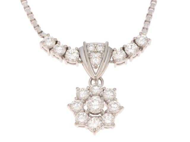 POLA ポーラ ネックレス PT900プラチナ ダイヤモンド1.20/0.50/0.26