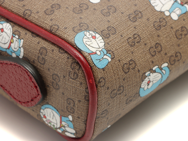 【美品】グッチ×ドラえもん 647784 ミニGGスプリーム ショルダーバッグ グッチ グッチ GUCCI ミニGGスプリーム ドラえもんコラボ ショルダー