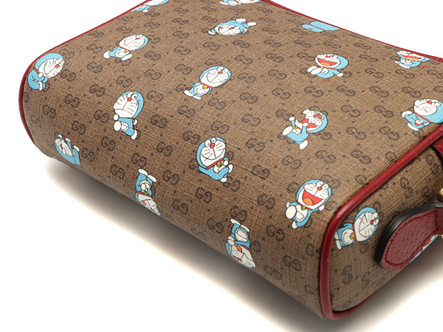 【美品】グッチ×ドラえもん 647784 ミニGGスプリーム ショルダーバッグ グッチ ショルダーバッグ GGスプリーム ドラえもん コラボ 647784