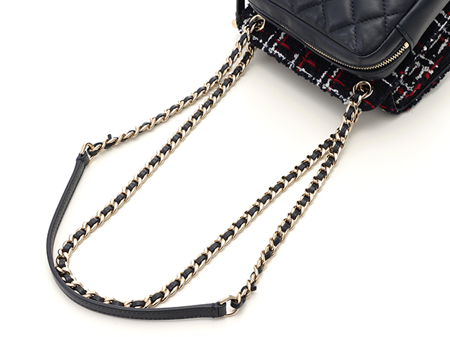 CHANEL シャネル マトラッセ チェーンショルダーバッグ ラムスキン