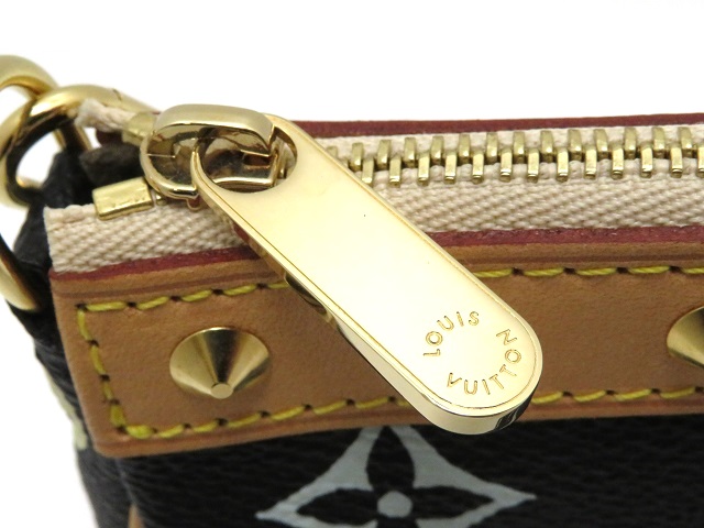 LOUIS VUITTON ルイ・ヴィトン ポシェット・アクセソワール マルチ