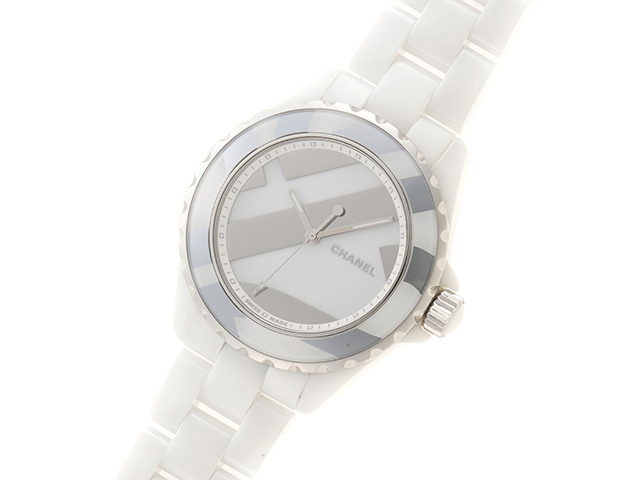 CHANEL シャネル J12 アンタイトル H5582 CE 自動巻き ホワイト