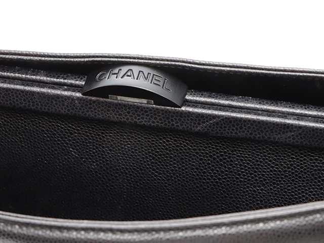 CHANEL シャネル ショルダーバッグ キャビアスキン がま口 ブラック 【435】