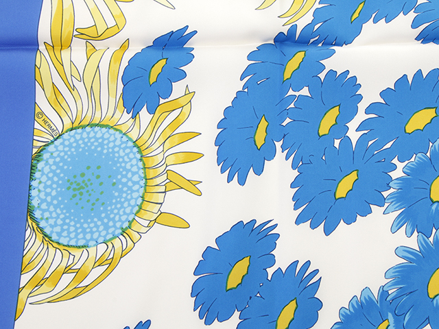 HERMES エルメス カレ90 FLEURS et CARLINES 2 ネイビー・黄色 HERMES エルメス カレ90 FLEURS et CARLINES 2 ネイビー・黄色