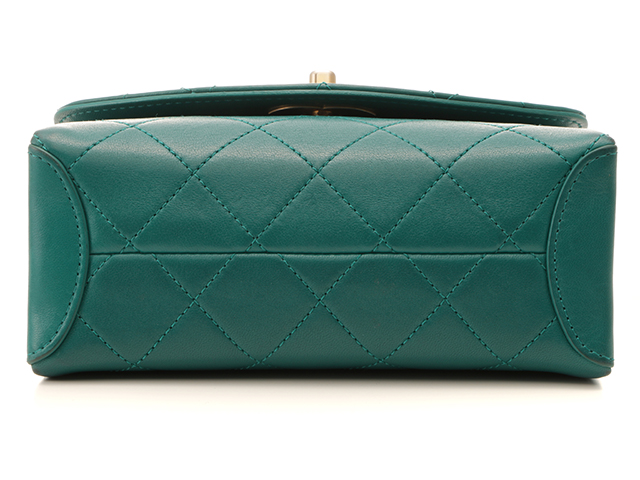 CHANEL シャネル ハンドバッグ エナメル グリーン CHANEL - CHANEL シャネル ボーイシャネル28 ショルダーバッグ