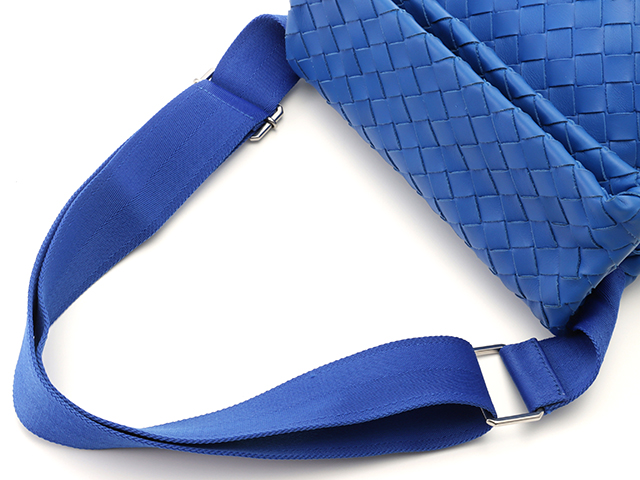 BOTTEGA VENETA ボッテガヴェネタ ショルダーバッグ イントレ