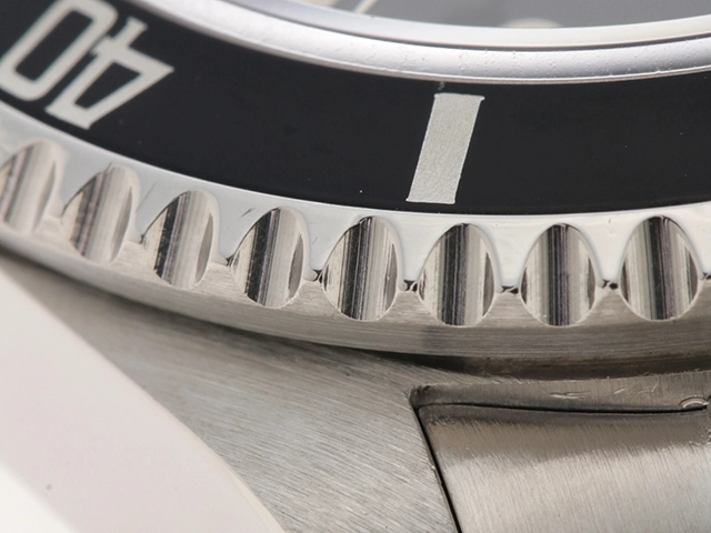 87番台 1985年頃製 国際保証書有 ROLEX ロレックス シードゥエラー Ref.16660 トリプル･シックス フチ有り ブラック文字盤 SS 自動巻（2143200541190）【200】T