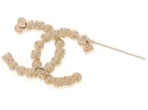 CHANEL　ブローチ　メッキ　パール　ゴールドカラー CHANEL シャネル ブローチ メタル、ストラス&コスチュームパール