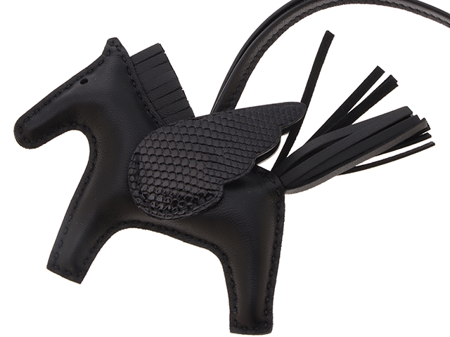 HERMES エルメス ロデオペガサスチャームPMタッチ ソーブラック 刻印Z