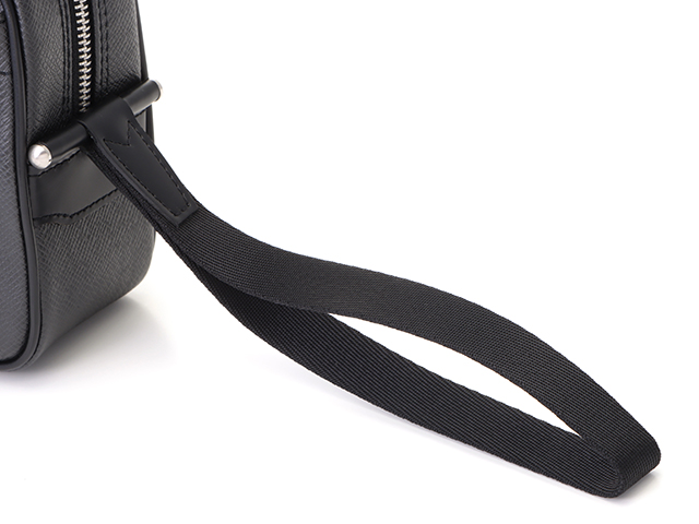 LOUIS VUITTON ルイヴィトン カルガ セカンドバッグ タイガ