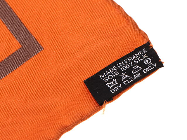 HERMES エルメス カレ45 ボルデュック/リボン オレンジ HERMES エルメス カレ45 ボルデュック/リボン オレンジ