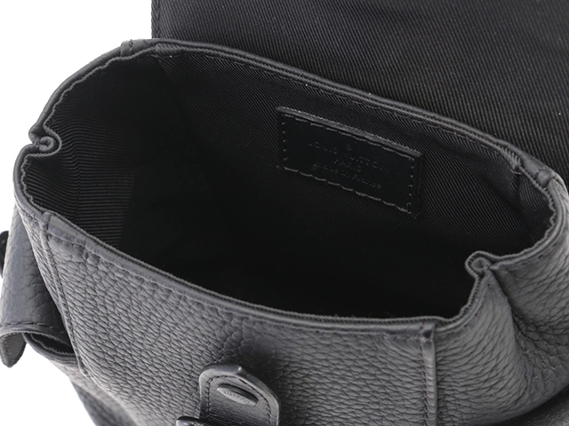LOUIS VUITTON　ルイヴィトン　バック　ボディバッグ ショルダーバッグ クリストファーXS M58495 トリヨンレザー　ノワール　ブラック × マットブラック金具【472】AH