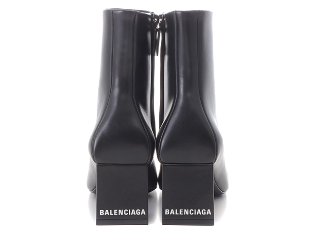 BALENCIAGA　バレンシアガ　スクエアショートブーツ　レディース35　ブラック　レザー　623924
