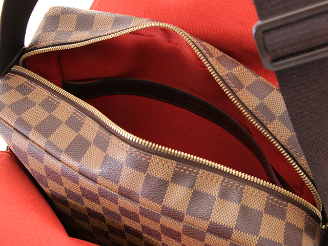 LOUIS VUITTON ヴィトン ダミエ ナヴィグリオ ショルダーバッグ 廃盤LOUIS VUITTON ショルダーバッグ ルイヴィトン ダミエ