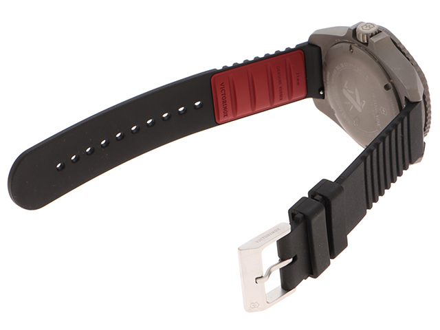 2024年VICTORINOX ビクトリノックス DIVE PRO 241992 黒 チタン