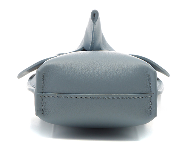 LOEWE ロエベ エレファント ポケット ミズイロ クラシックカーフ