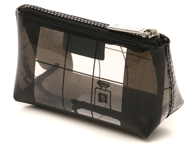 【最終値下げ・間もなく削除】CHANEL サングラス ポーチ付き 新作CHANEL☆シャネル サングラス 入手困難 ハート 直営店