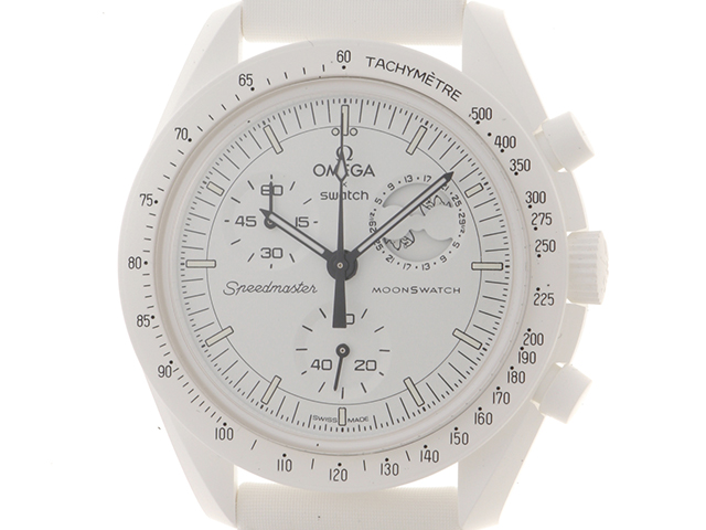 OMEGA x Swatch Moonphase ホワイト　新品　未使用品 Omega X Swatch: the all-white Bioceramic MoonSwatch Mission