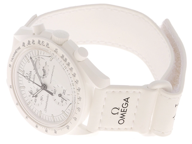swatch スウォッチ×OMEGA オメガ MoonSwatch MOONPHASE - FULL MOON Snoopy S033W700 バイオセラミック ホワイト クォーツ 【460】2143200636902