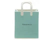 ［国内現行品未使用］ティファニー ショッピング紙袋60枚セット（20x25cm） 国内現行品未使用］ティファニー ショッピング紙袋60枚セット（20x25cm