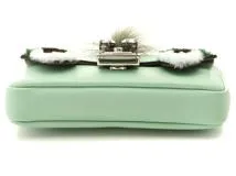 FENDI　フェンディ　ショルダーバッグ　モンスター　マイクロバゲット　ライトグリーン　レザー　8M0354【472】HA