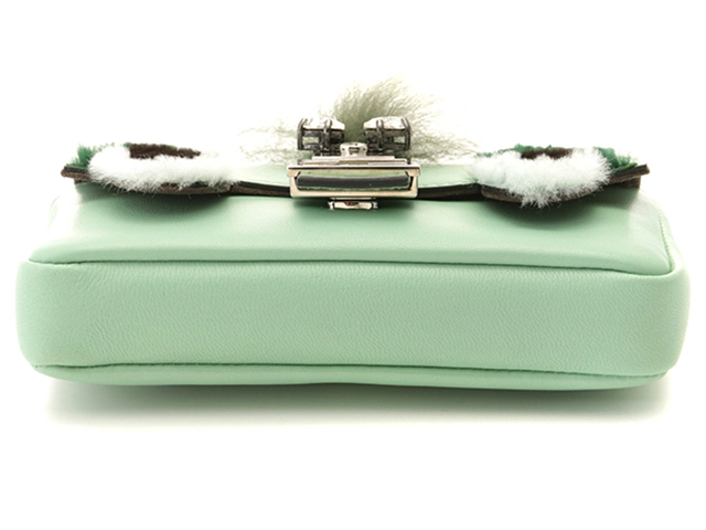 FENDI フェンディ ショルダーバッグ モンスター マイクロバゲット ライトグリーン レザー 8M0354【472】HA