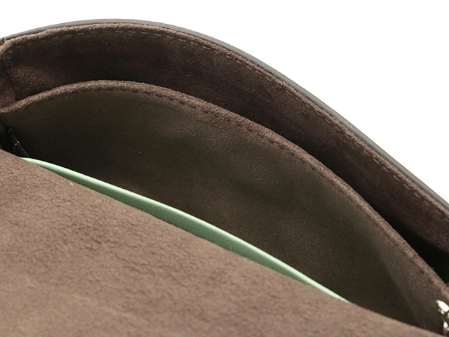 FENDI フェンディ ショルダーバッグ モンスター マイクロバゲット ライトグリーン レザー 8M0354【472】HA