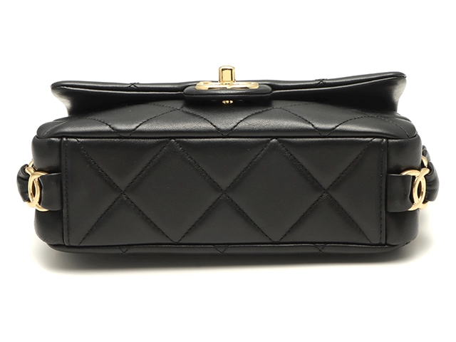 CHANEL　シャネル　ミニマトラッセ２０　チェーンショルダー　ブラック/ＧＰ　カーフスキン【472】RKT