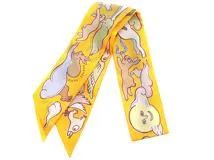 HERMES　エルメス　トゥイリー　MILLE ET UN LAPINS　ブトンドール　シルク【430】2143300199635