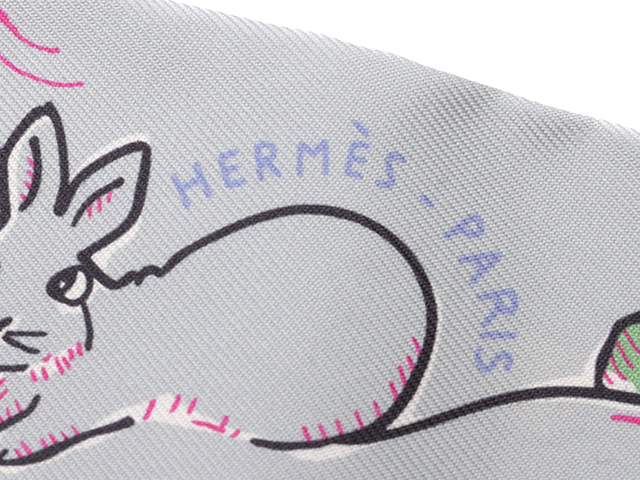 HERMES エルメス トゥイリー MILLE ET UN LAPINS グレー／ローズ