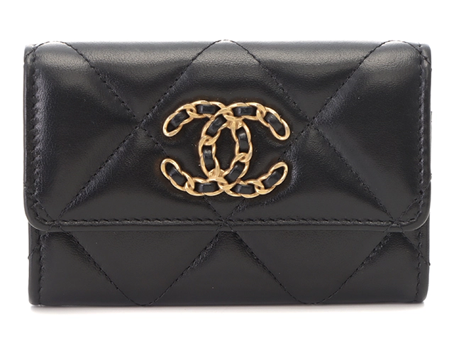 CHANEL シャネル CHANEL19フラップ カードケース ブラック/GP ラムスキン 【430】2143300216684  の購入なら「質」の大黒屋（公式）