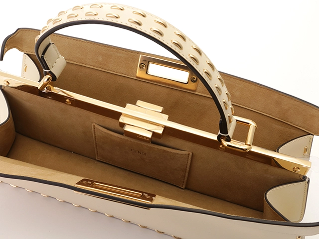 FENDI フェンディ ピーカーブー アイシーユーホリゾンタル ハンドバッグ アイボリー ゴールド金具 レザー 8BN331AHNXF1FNH【434】