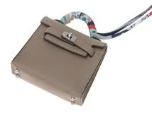 HERMES　エルメス　小物　バッグチャーム　 マイクロケリー/ ツイリーチャーム　　グレー/レザー/シルバー金具　【472】KS