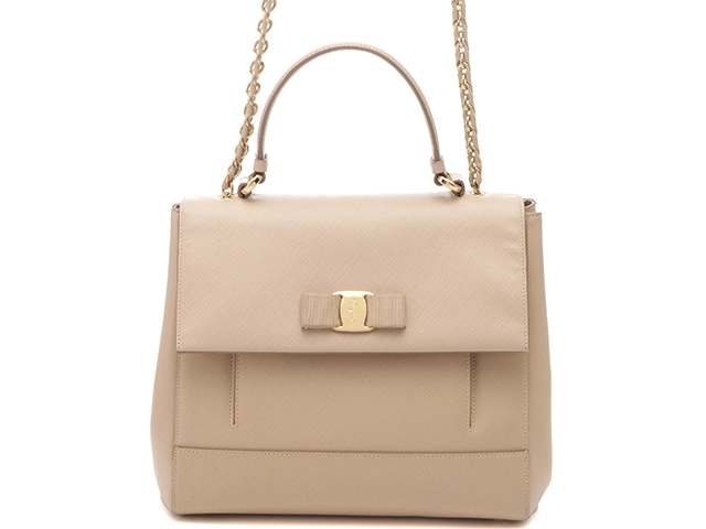 Salvatore Ferragamo ヴァラ ベージュ Salvatore Ferragamo サルヴァトーレ フェラガモ ヴァラリボン