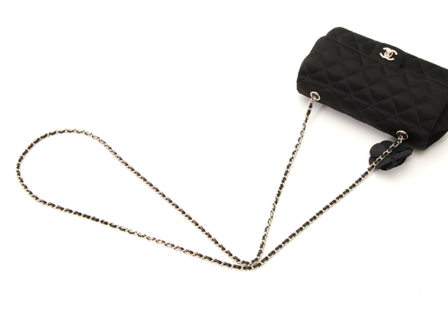 CHANEL シャネル ミニマトラッセチェーンショルダー カメリア