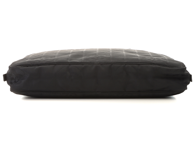 CHANEL ニュートラベルラインブリーフケース ブラック/GP